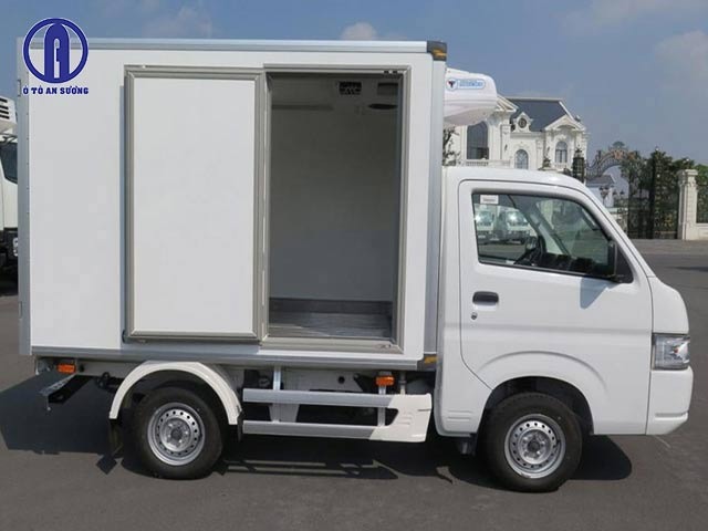 Xe đông lạnh Suzuki Carry Pro tải trọng 500kg