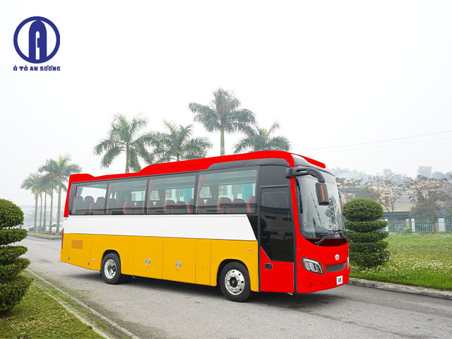 Xe khách Daewoo 29 chỗ G8 có kích thước dài, khoang hành lý rộng