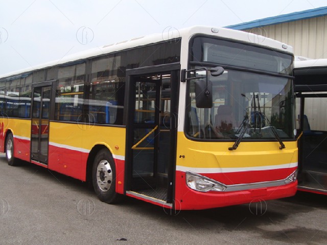 Xe buýt Daewoo 80 chỗ thiết kế hiện đại vận hành êm ái tiết kiệm nhiên liệu