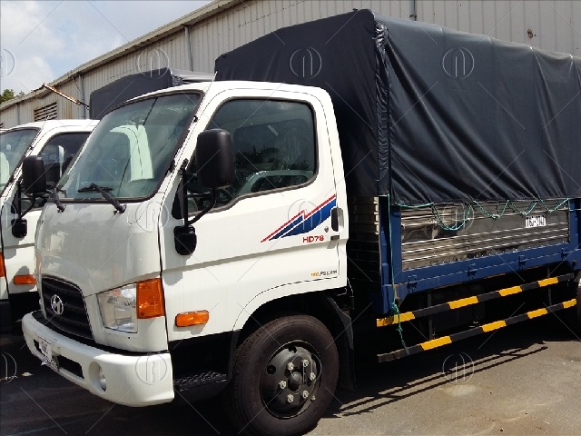 Xe tải Hyundai HD78 4.5 tấn