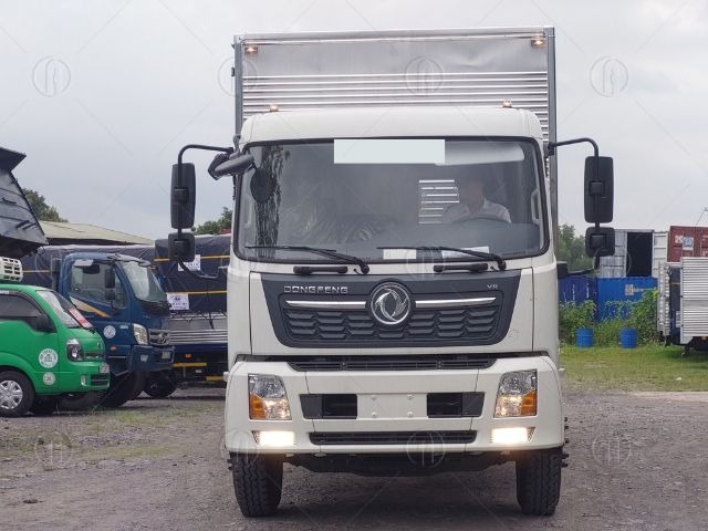 Ngoại hình ấn tượng của xe tải dongfeng B180 thùng 9m7 Ngoại hình ấn tượng của xe tải dongfeng B180 thùng 9m7