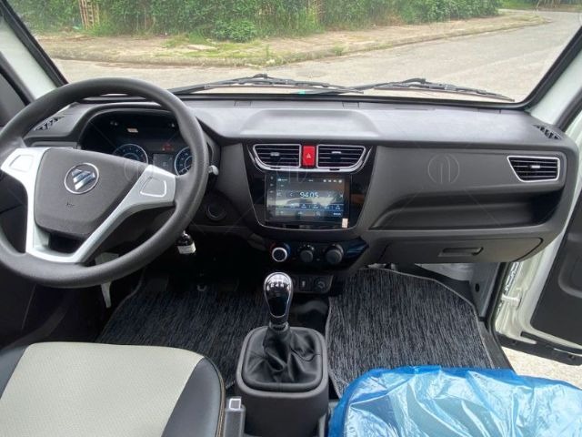 Nội thất xe tải Foton T25 mang đến kh&ocirc;ng gian cabin rộng r&atilde;i