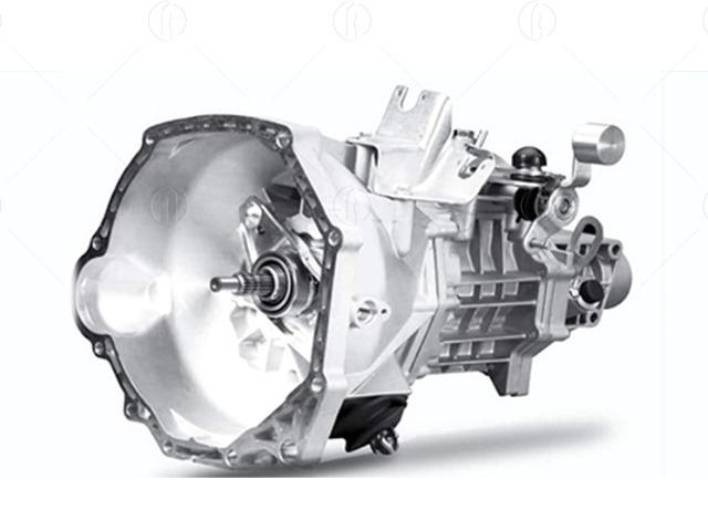 Xe sử dụng động cơ DAM15R (Euro 5) với dung t&iacute;ch 1.5 l&iacute;t