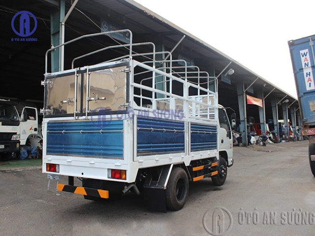 Khung gầm xe tải Isuzu 2.2 tấn QKR77H