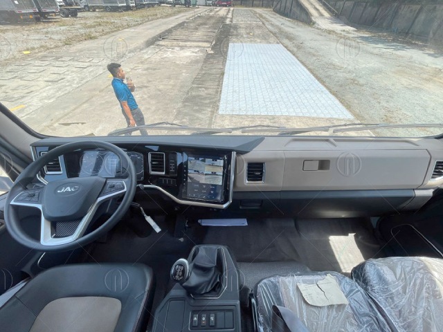 Cabin xe cao, thông thoáng Cabin xe cao, thông thoáng