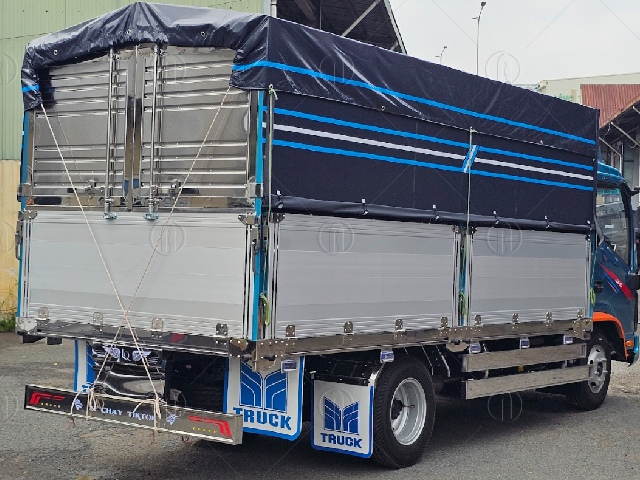 &Ocirc; t&ocirc; An Sương đ&oacute;ng th&ugrave;ng xe tải Jac N350SL E5 bửng nh&ocirc;m