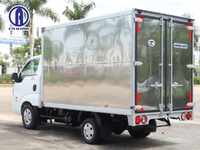 Nội thất xe thaco frontier K200 đầy đủ tiện nghi