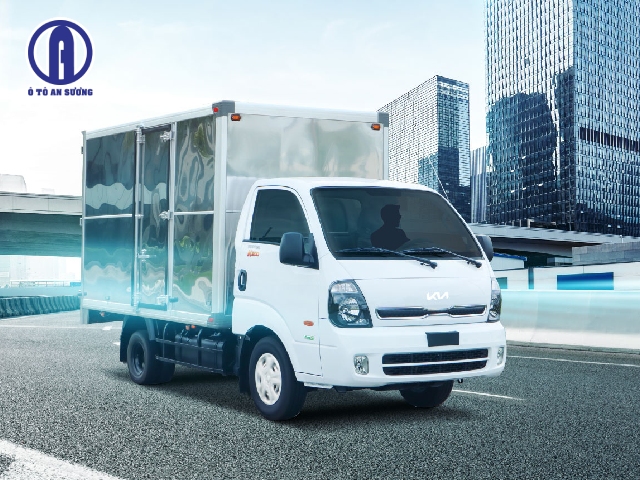 Ngoại thất hiện đại và đẹp mắt trên xe tải kia thaco frontier K200