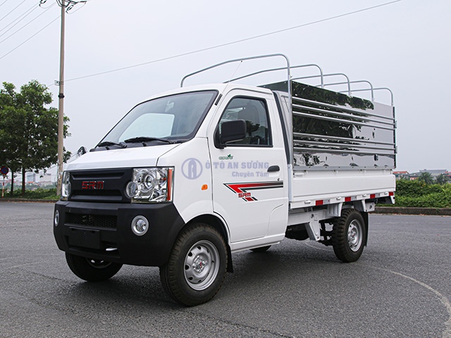 Xe tải SRM K990 thùng mui bạt có động cơ đến từ Italy 