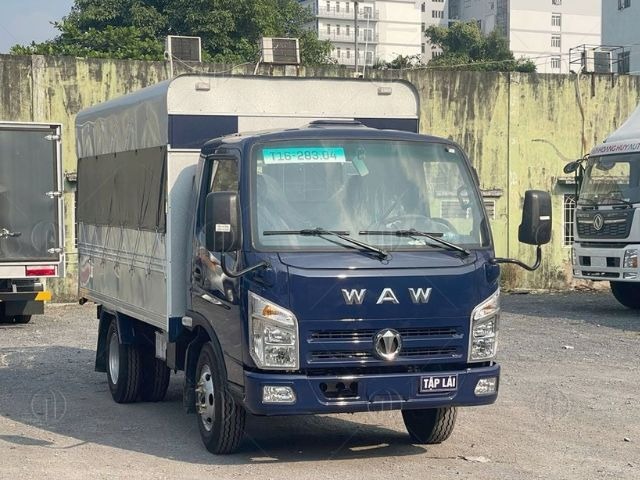 Xe tải Waw 3.6 tấn tập lái được thiết kế với ngoại hình gọn gàng