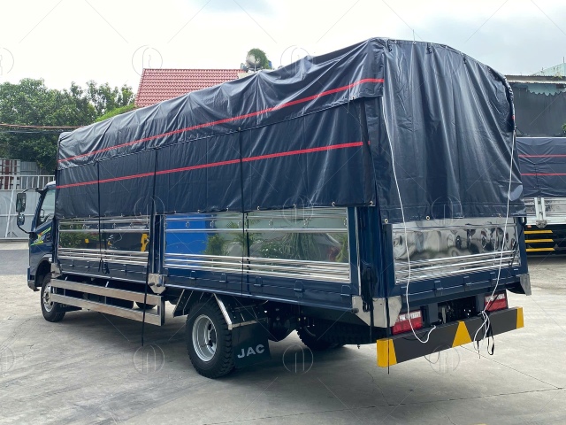 Xe tải Tera 345SL Plus E5 thùng mui bạt bửng nâng dài 6m3 Xe tải Tera 345SL Plus E5 thùng mui bạt bửng nâng dài 6m3