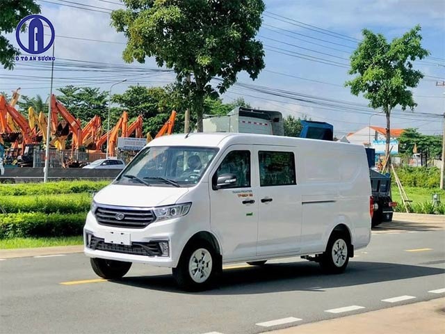 Xe tải Thaco Frontier 5 chỗ TF480V tải trọng 750kg