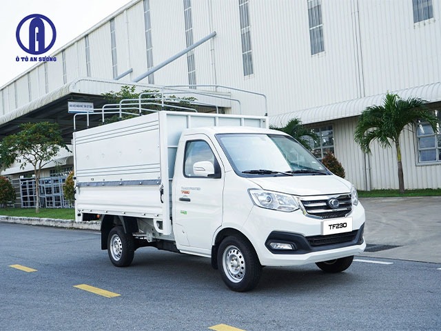 Xe tải Thaco TF230 tải trọng 990kg