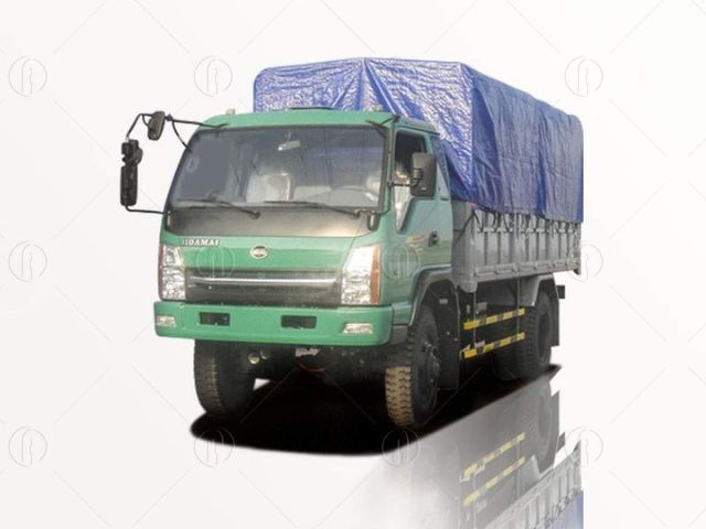 Xe tải thùng Hoa Mai 2 cầu được trang bị động cơ Yuchai dung tích 4.3L