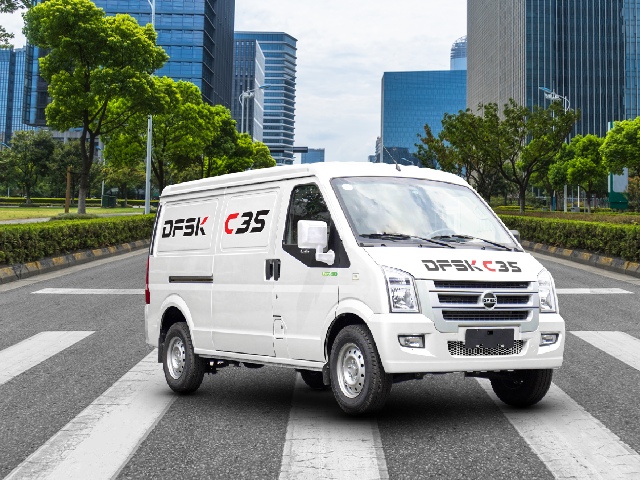 Ưu điểm của xe tải van DFSK C35 2 chỗ