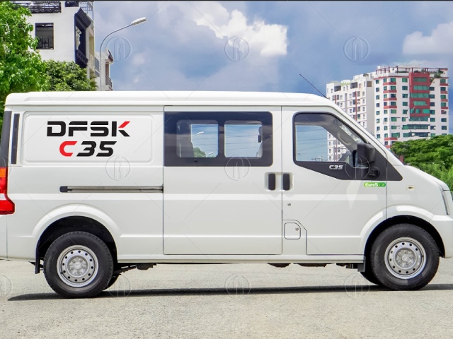 Vì sao nên sở hữu xe tải van DFSK C35 5 chỗ