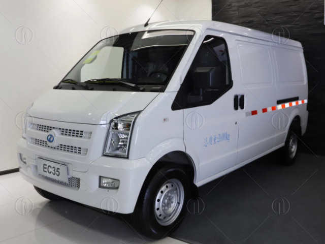 Hệ thống an toàn và tiện nghi hỗ trợ lái xe của DFSK EC35