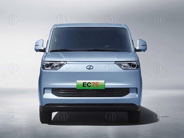 Ngoại thất xe tải van điện DFSK EC75 2 chỗ đúng chất xe van điện đô thị