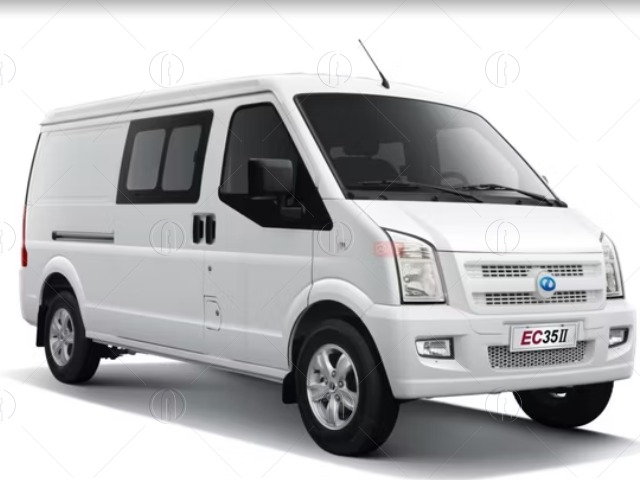 Cụm đèn sau bố trí cao dễ nhận diện