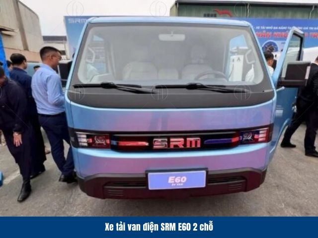 Cổng sạc được đặt ở vị tr&iacute; h&ocirc;ng phải