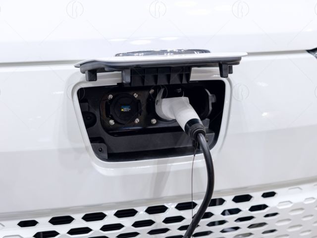 Xe tải van điện Veam Karry E5 2 chỗ được trang bị motor điện đồng bộ nam châm vĩnh cửu Xe tải van điện Veam Karry E5 2 chỗ được trang bị motor điện đồng bộ nam châm vĩnh cửu