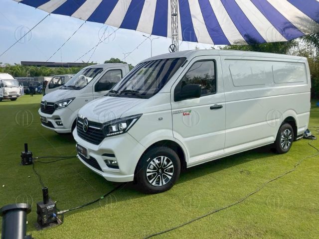 xe tải van 2 chỗ Đô Thành V56 thiết kế hiện đại