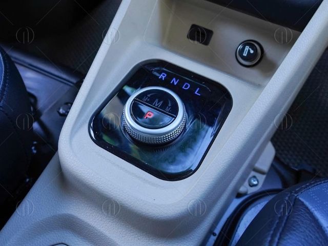 Hộp số mới tự động tr&ecirc;n xe van số tự động TF450 v&agrave; TF480