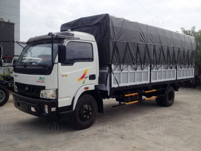 Màu sơn xe được phủ bóng khó bong tróc
